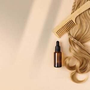 סרום טיפולי לשיקום שיער בלונד יבש